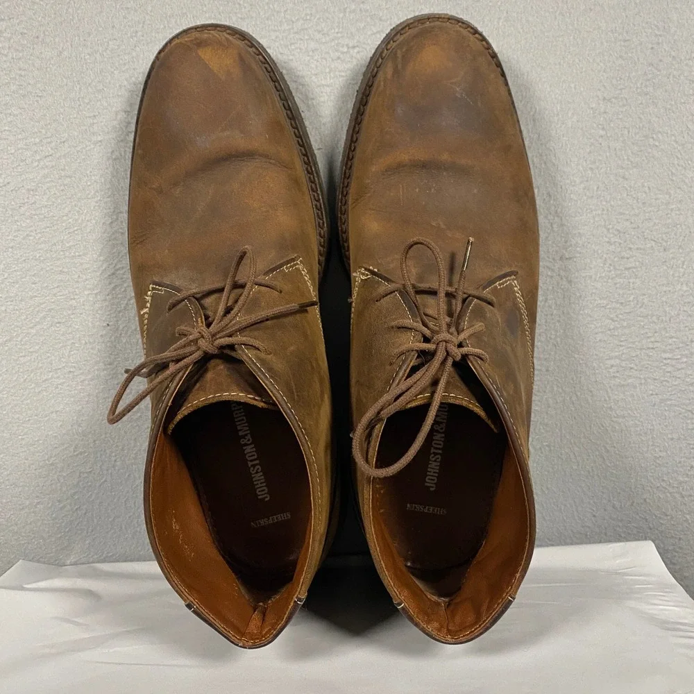Johnston & Murphy Chukka Boots Mens 9M Brown Oiled Leather 25-1870 Sheepskin